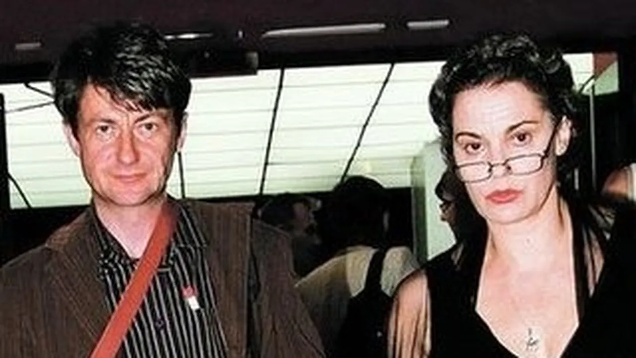 Sotul s-a intors in vila din Militari, dar problemele in casnicie continua. Maia a iesit abatuta de la teatru