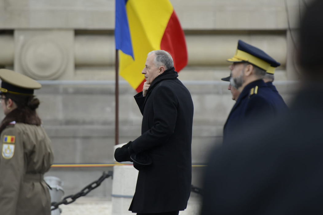 La mulți ani, România!