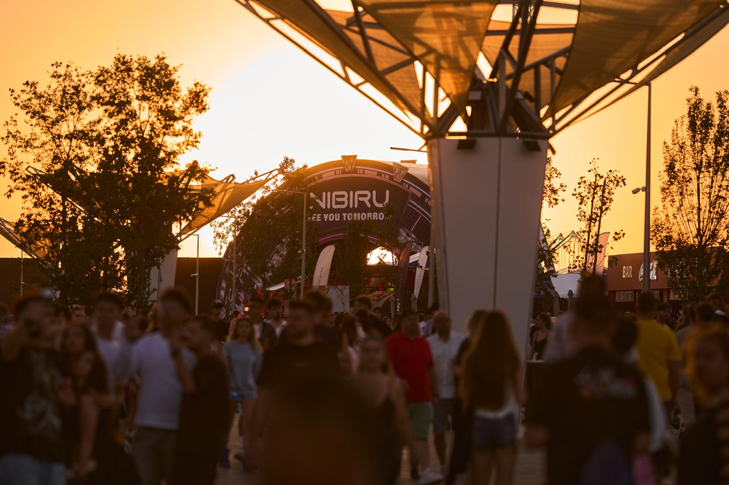 Beach, Please! în Ziua 3: 155.000 de participanți într-o singură zi. Future și Quavo, pentru prima dată LIVE în România, iar NIBIRU își dezvăluie viitorul