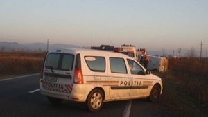 O maşină cu bani s-a răsturnat pe o şosea din Timiş! Ce s-a întâmplat în minutele imediat următoare