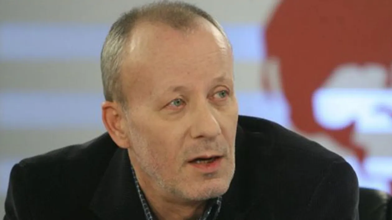 Isi tine familia departe de camerele de luat vederi! Uite ce copii frumosi are Andrei Gheorghe