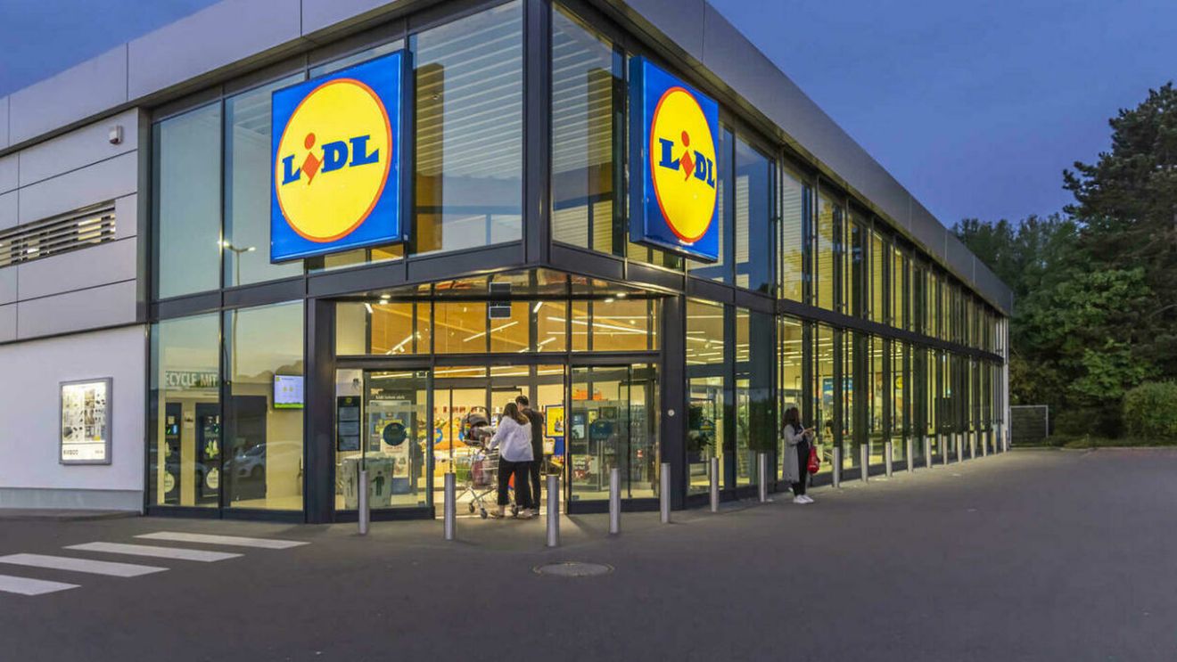 Ce produse bagă Lidl la promoție începând de sâmbătă, 1 februarie 2025. Se vor vinde ca pâinea caldă!