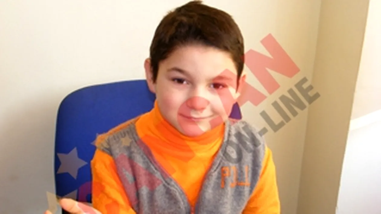 Un baietel din Turceni s-a indragostit de fiica Monicai