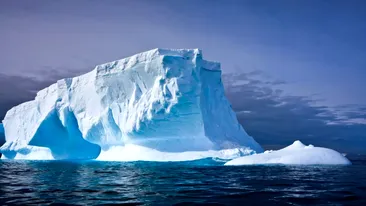 Fenomenul care îngrijorează oamenii de știință! Antarctica a rămas fără o bucată de gheață de mărimea Argentinei