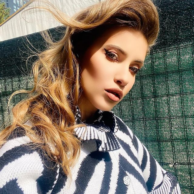 Și-a expus Mihai Albu fiica la COVID? Mikaela și-a serbat ziua cu o prietenă care este pozitivă! Avem reacția exclusivă a creatorului