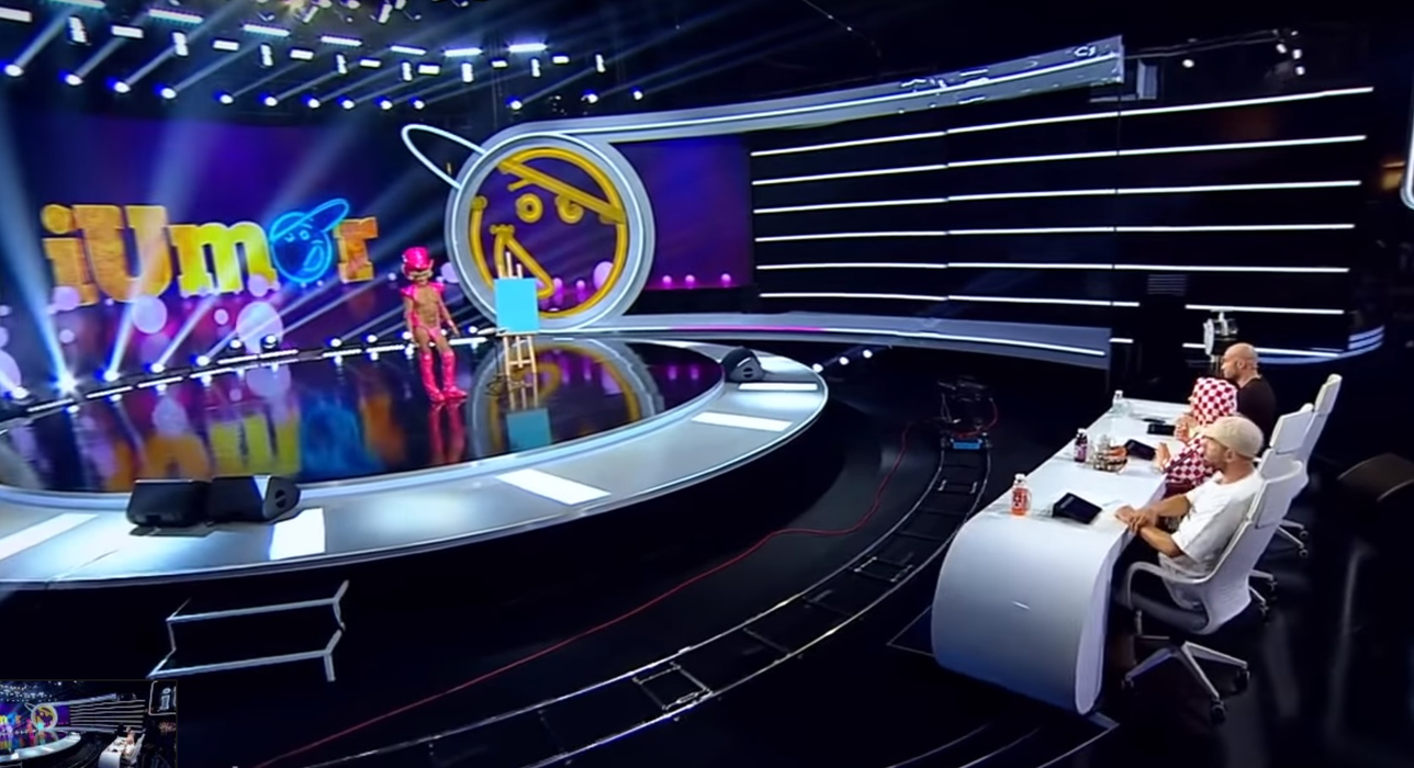 Imagini +18 la iUmor! Cum apare Delia Matache e fără precedent în televiziunea din România