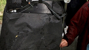 Stephen Hawking isi cauta asistent! Vezi aici conditiile!