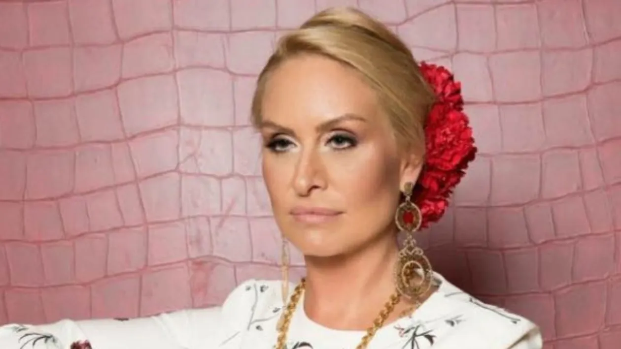 Vica Blochina este disperată! “Plâng încontinuu, nu știu ce să mai fac!” Ce a pățit fosta iubită a lui Victor Pițurcă