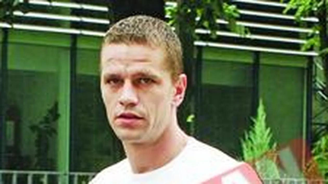 Stoican vrea sa-si rezilieze contractul