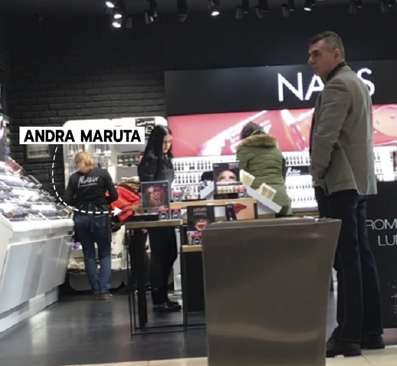 Andra e păzită în permanență de un bodyguard