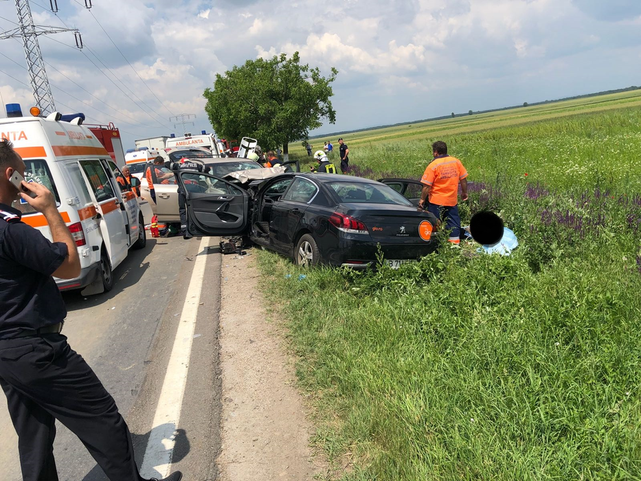 Echipele de salvare au ajuns imediat la locul tragediei