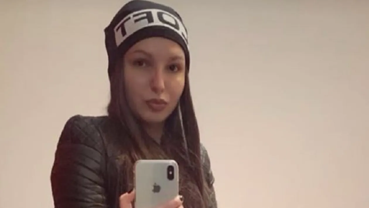 Jojo este însărcinată! Fosta concurentă de la ”Insula Iubirii” și-a pozat burtica de graviduță