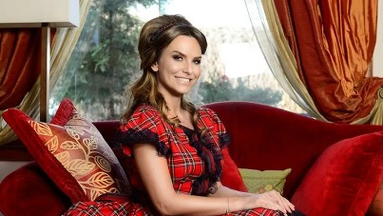 O vezi pe Anna Lesko la cratiţă? Vin de la mama cu un bagaj de reţete culinare cum n-a văzut România