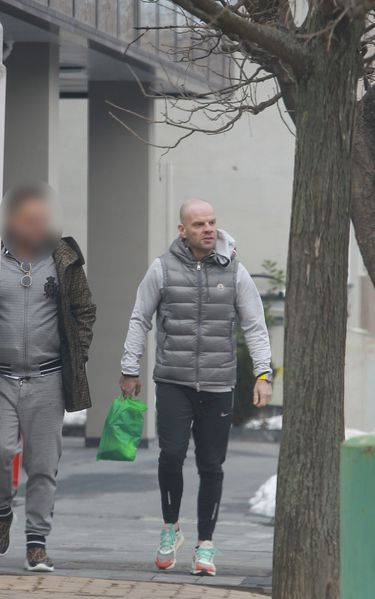 Iubitul bătăuș al Cruduței a fugit din țară! Ce spune tatăl brunetei despre croat