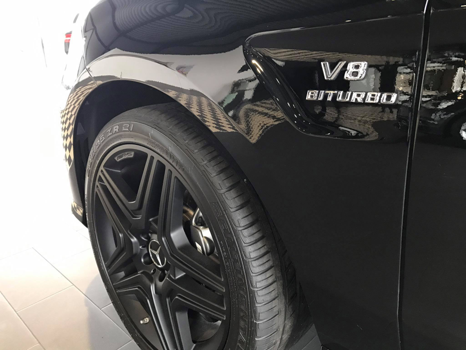 Bolidul vizat de Slav este de-a dreptul impresionant
