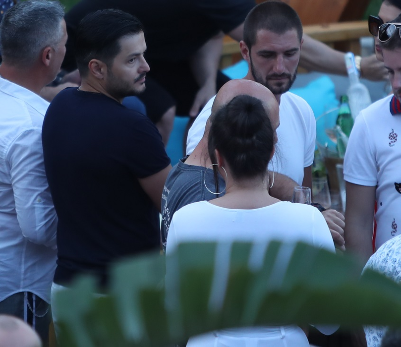 Cei trei burlaci, la NUBA
