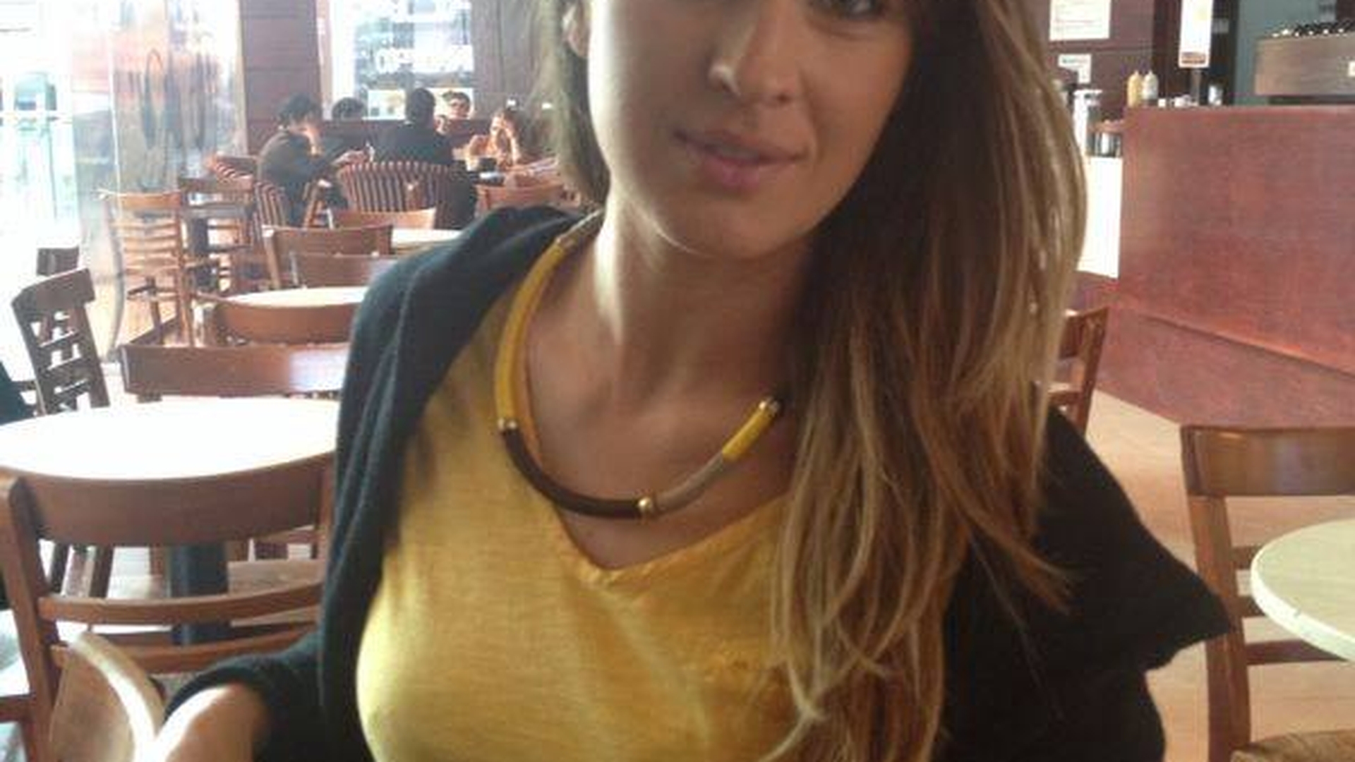 Face orice pentru bani. Ramasa somera de jumatate de an, Diana Munteanu a gasit o metoda de a castiga 3.000 de euro in doua ore!