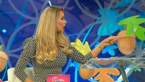 Bianca Drăguşanu, crize de nervi în emisiune: „Ar trebui să mă respectaţi!” L-a dat afară din platou