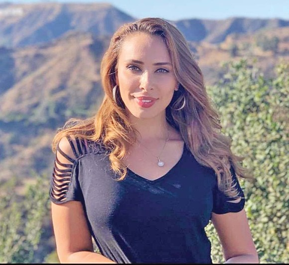 Iulia Vântur, dată în judecată în România!