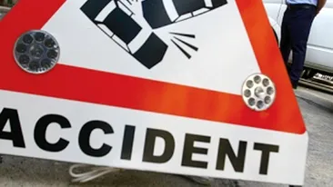 Cinci persoane au fost rănite, dintre care una grav într-un accident rutier din Capitală 