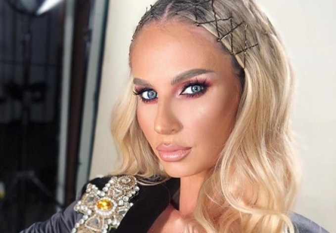 Andreea Bănică, una dintre cele mai apreciate artiste de la noi