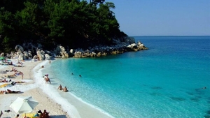 Cât costă o săptămână de vacanță în Thassos. O influenceriță din România a dezvăluit prețurile reale