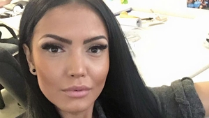 Apariţia surprinzătoare a Andreei Mantea a pus fanii pe jar: ”Te poţi face şi cu şurubelniţa”