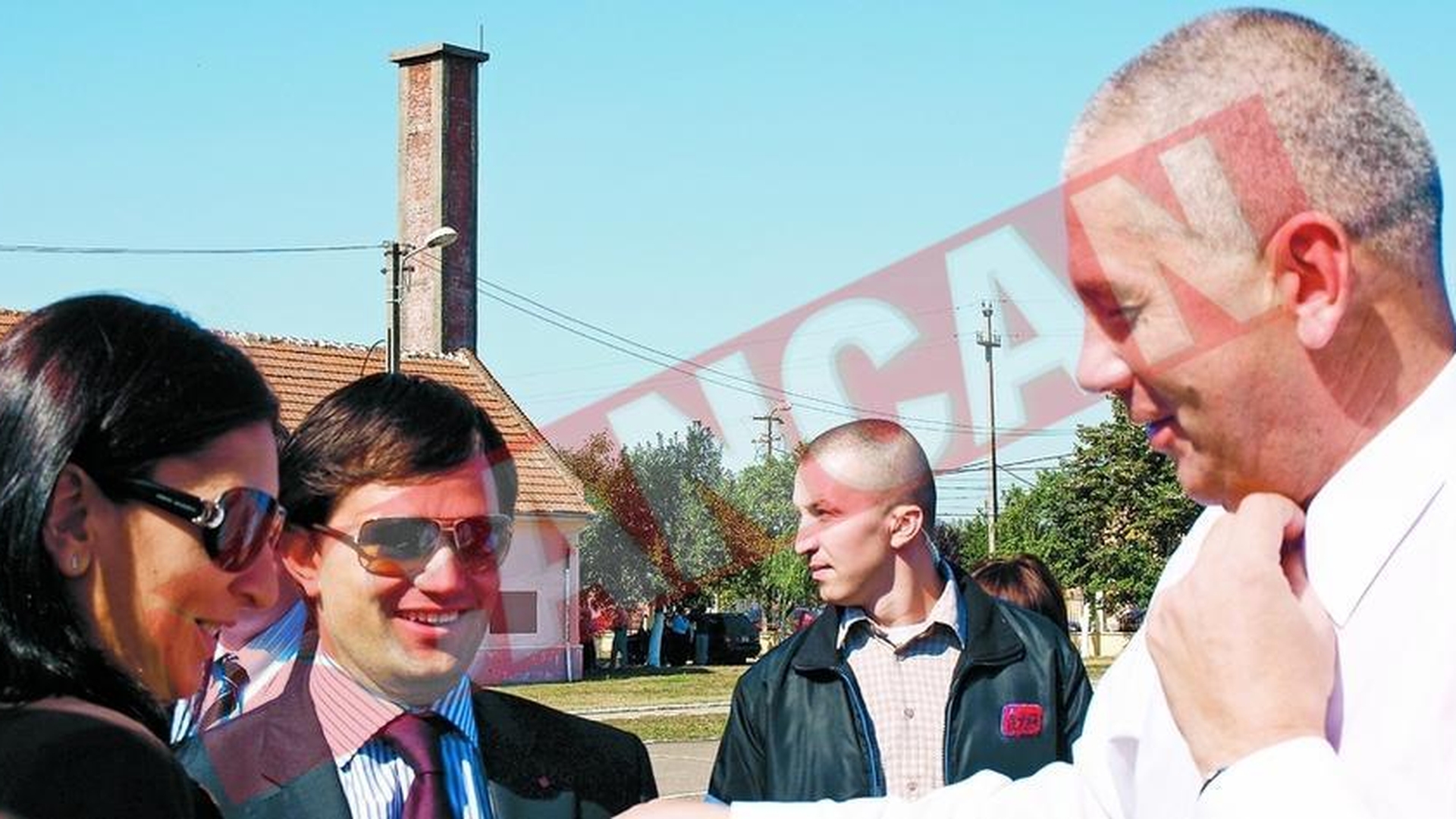 Subalterna lui Nemirschi, grijulie ca o sotie
