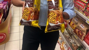 Câți lei costă un cozonac azi, pe 23 aprilie 2022, în Carrefour, Lidl și Mega Image