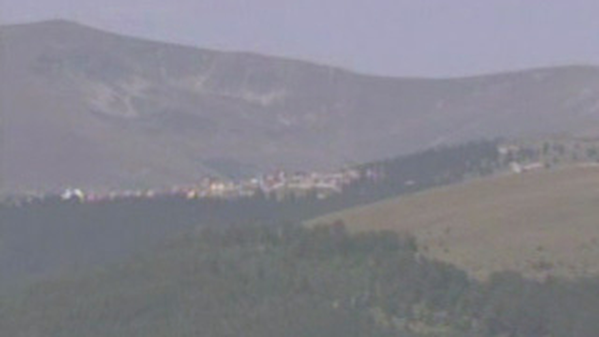 Un copil de 8 ani din Gorj, disparut de acasa, cautat de politisti cu elicopterul!