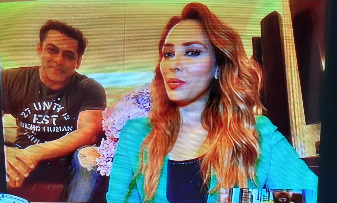 Iulia Vântur şi Salman Khan au apărut împreună la TV. Au vrut să se afle de la ei! Când vin în România | VIDEO