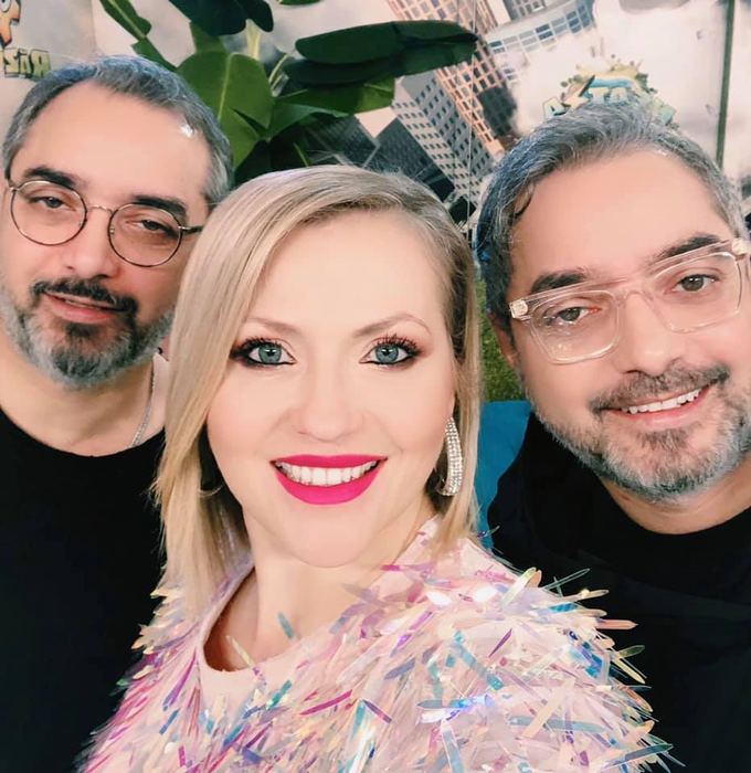 Mirela Vaida, surprinsă de vizita unui musafir nepoftit: “Am înnebunit”! Pe cine a găsit în curtea casei după ce s-a întors de la Acces Direct