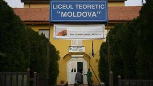 O fetiță de 6 ani din Iași, nevăzătoare, a murit după ce a căzut pe scări, la școală