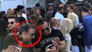 EXCLUSIV Milionarul căruia i-a fugit soţia cu naşul de cununie şi-a parcat Ferarri-ul primul la LOFT! El a .....(e incredibil cum a făcut-o)
