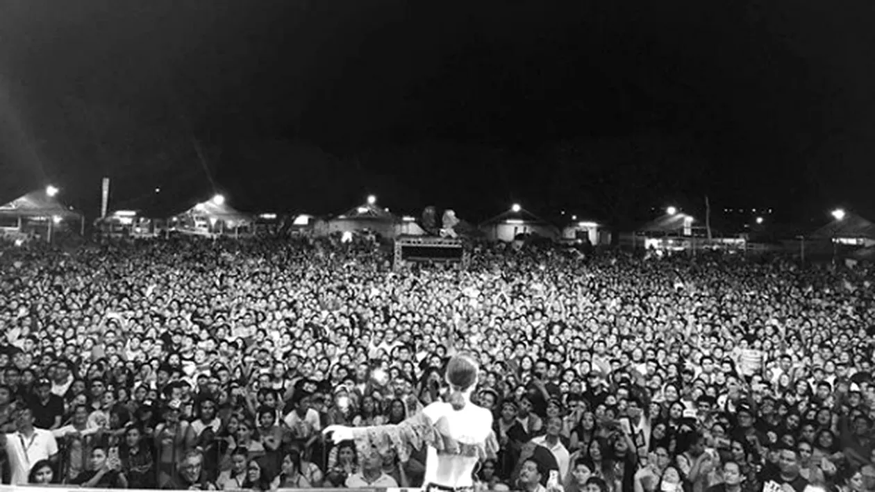 INNA a făcut show în Mexic, în fața a 10.000 de fani!