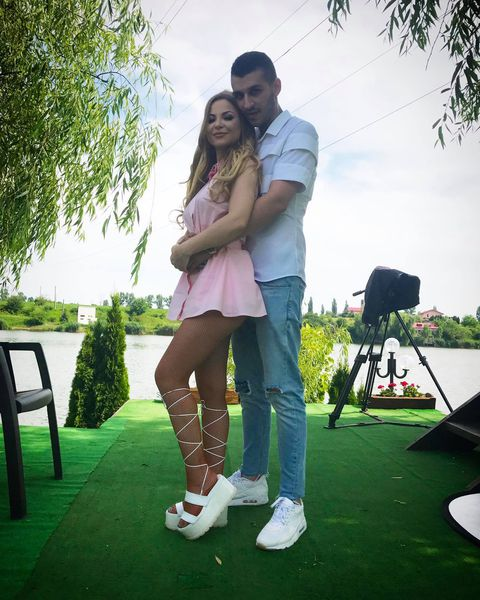 Alessia, alături de Ionuț