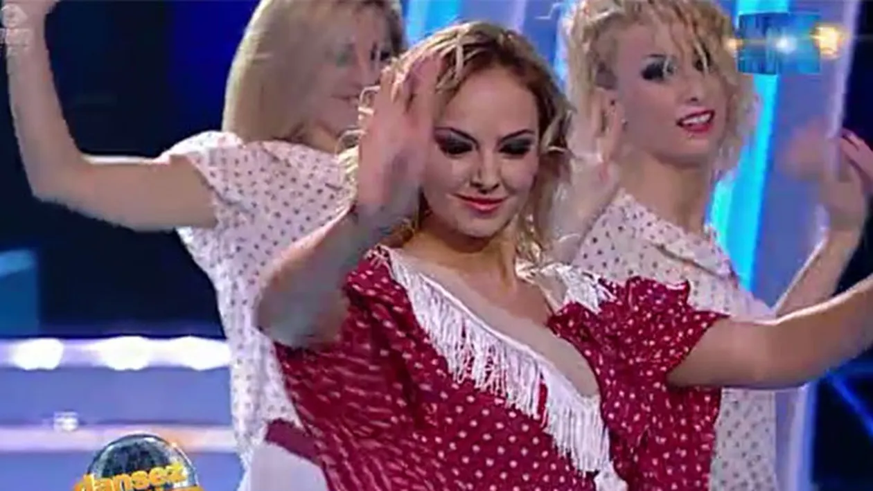 Coregrafie spectaculoasa cu Roxana Ionescu! Blonda a impresionat juriul de la Dansez si a luat trei note de 10!