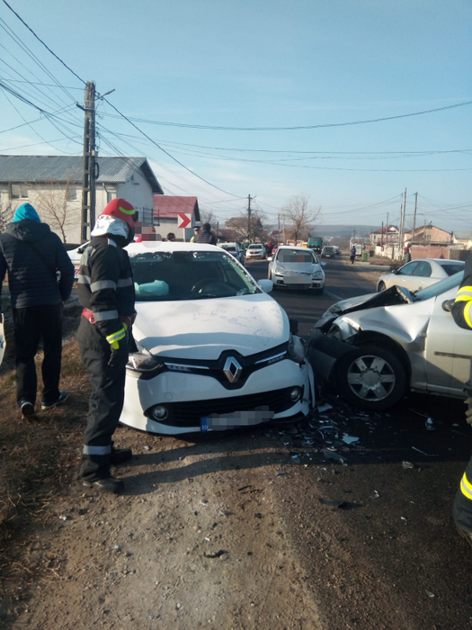 Accident cu victime în județul Argeș. Autoritățile sunt în alertă