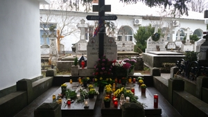 Ce s-a intamplat la mormantul Marioarei Murarescu la un an de la moartea realizatoarei "Tezaurului Folcloric"