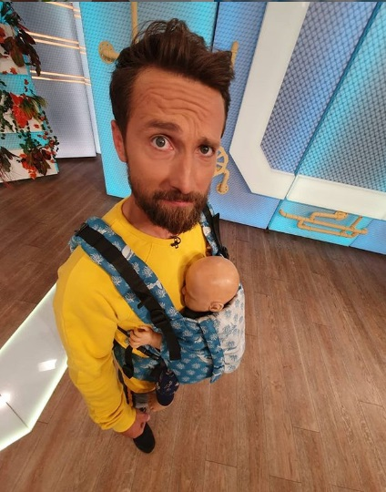 Prima poză „oficială” cu Dani Oțil și iubita lui! Ce mesaj a scris Gabriela Prisăcariu în dreptul imaginii care face senzație