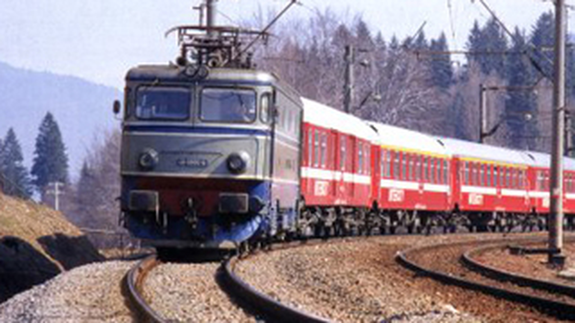 Cadavrul unui nou-nascut, gasit in toaleta unui tren accelerat la Mangalia