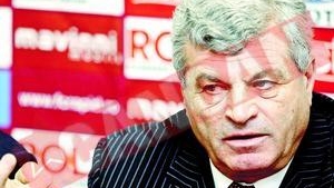 Impresarii au pasuit Rapidul de plata a 500.000 de euro