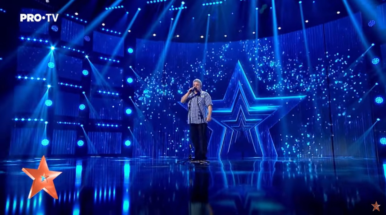 Cine e, de fapt, Valentin Alexiu, Freddy Mercury din Iași care i-a șocat pe Smiley, Andra Măruță și pe Andi Moisescu la preselecțiile Românii au Talent de la Pro TV