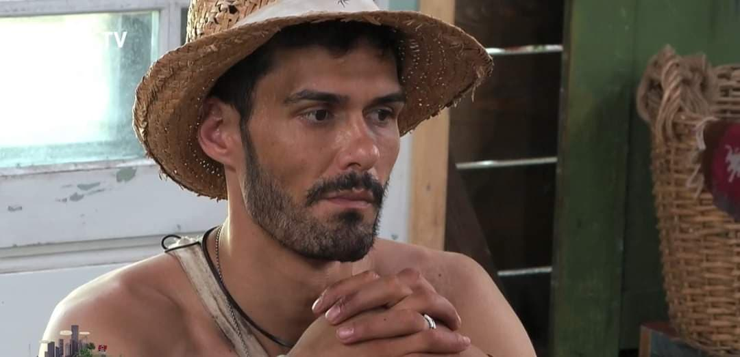 George Burcea încă poartă verigheta de la nunta cu Andreea Bălan