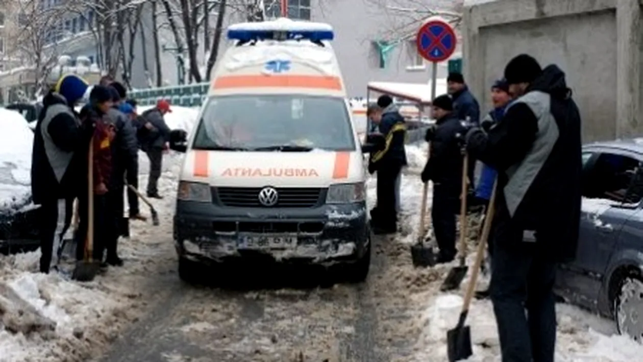 Tragedie în Botoșani. Un bărbat şi o femeie au murit de frig în propria casă