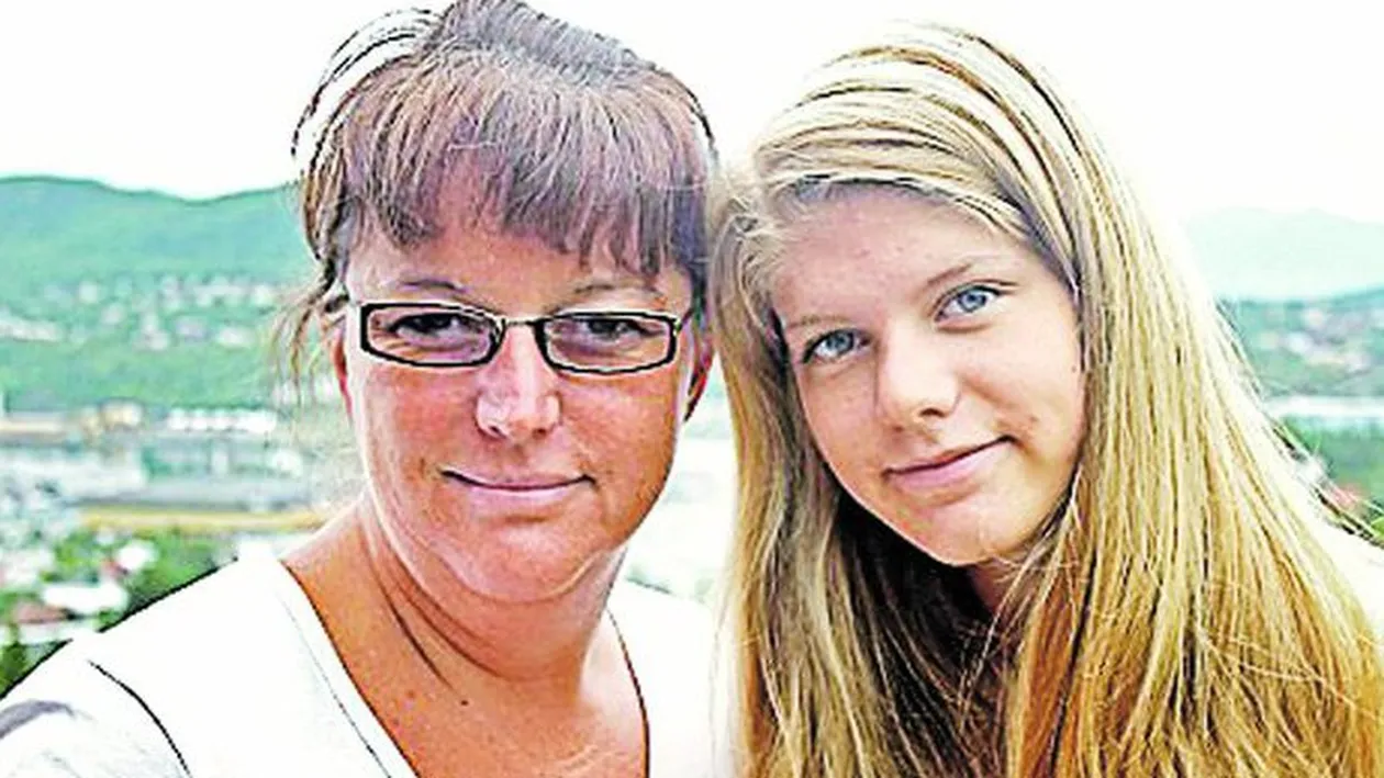 O mama care a urmarit macelul de pe insula terorii la televizor si-a avertizat fiica: Stai ascunsa! E deghizat in politist