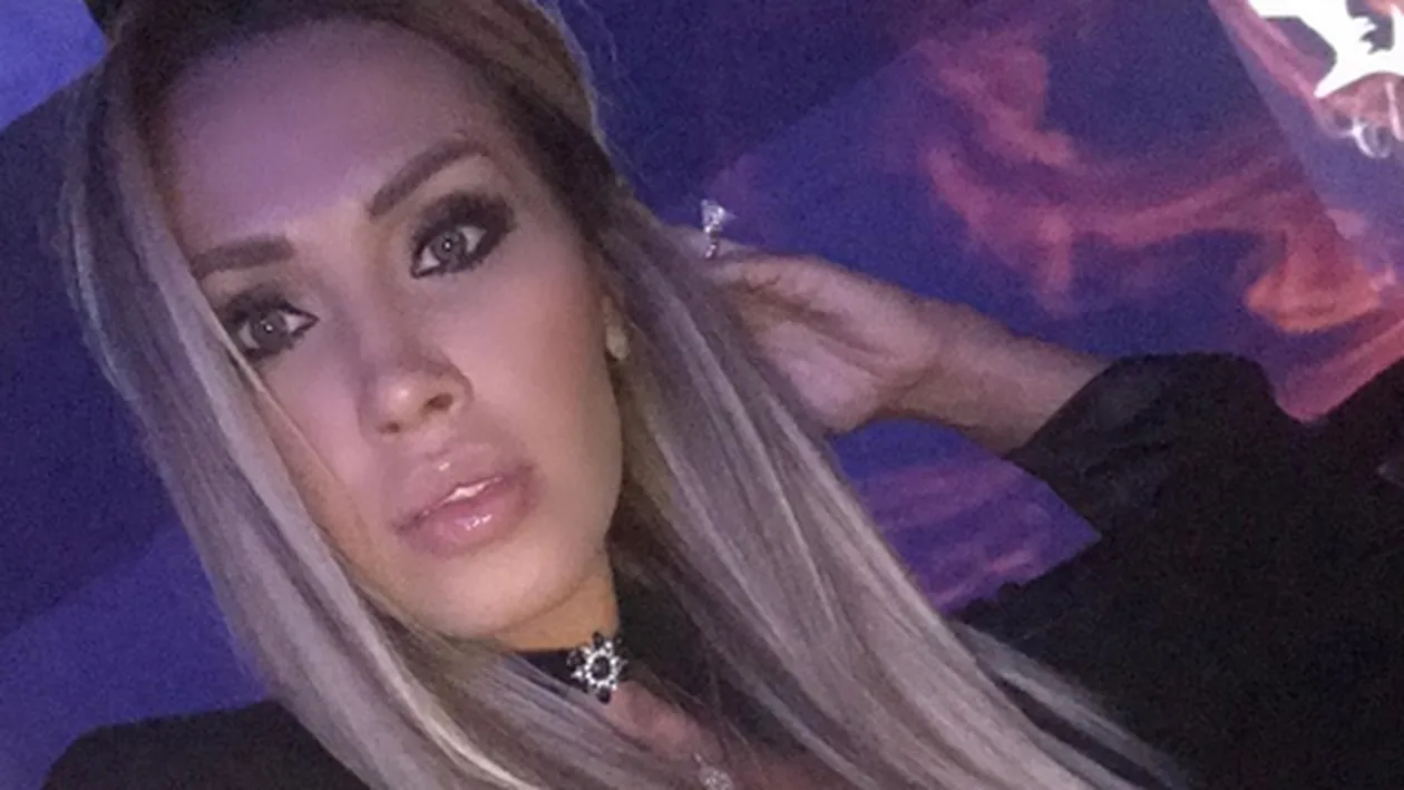 RALUCA PODEA, fosta iubită a lui N’DOYE s-a fotografiat goală în pat, iar imaginea i-a lăsat pe internauţi cu gura căscată 