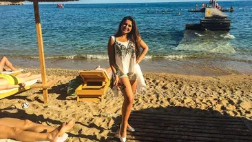 A facut-o si pe ASTA! Elena de la Mandinga a pozat goala in pat! Fanii sunt in delir!