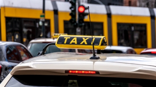 Crimă în Mioveni! Un taximetrist de 60 de ani a fost înjunghiat mortal. Unde s-a putut ascunde suspectul