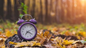 Ora de iarnă 2018. Se schimbă ora în acest weekend. Care este programul trenurilor